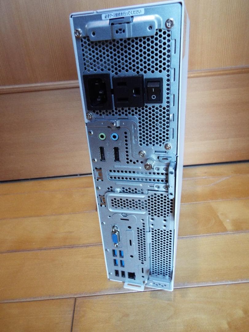 Windowsデスクトップ ESPRIMO D7010/FX i3-10100 16G SSD256G+HD