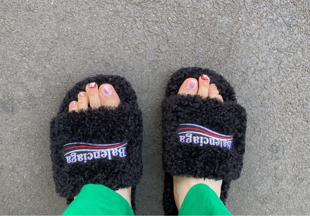 【Balenciaga 】 FURRY SLIDE サンダル　38サイズ