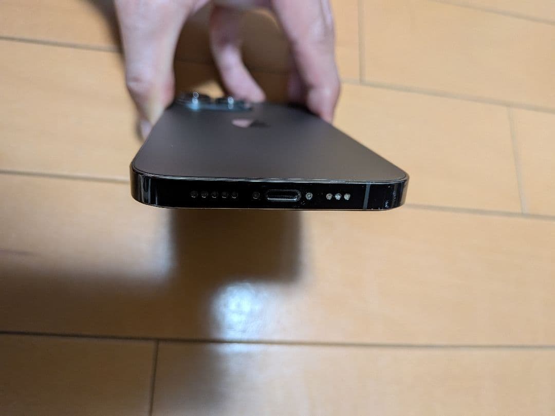 Apple iPhone 13 Pro グラファイト 本体 容量256GB