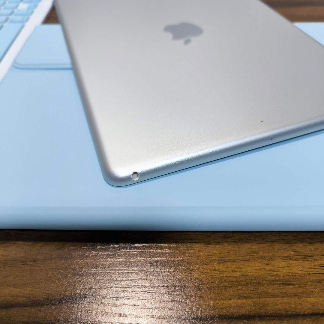iPad 第9世代 64GB、タッチペン、キーボードとケースセット