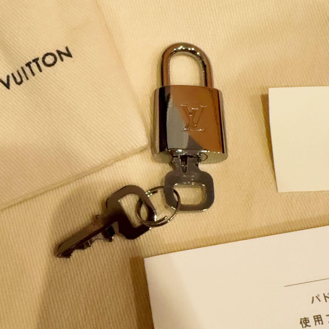 極美品 正規 ルイヴィトン モノグラム エクリプス キーポル バンドリエール55