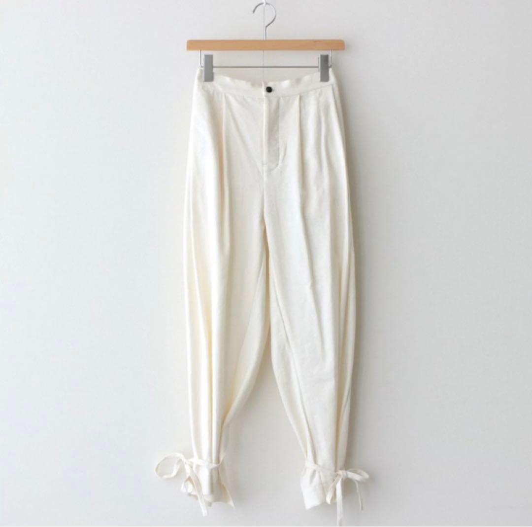 ザラストフラワーオブジアフタヌーン 月暈の TUCKED PANTS