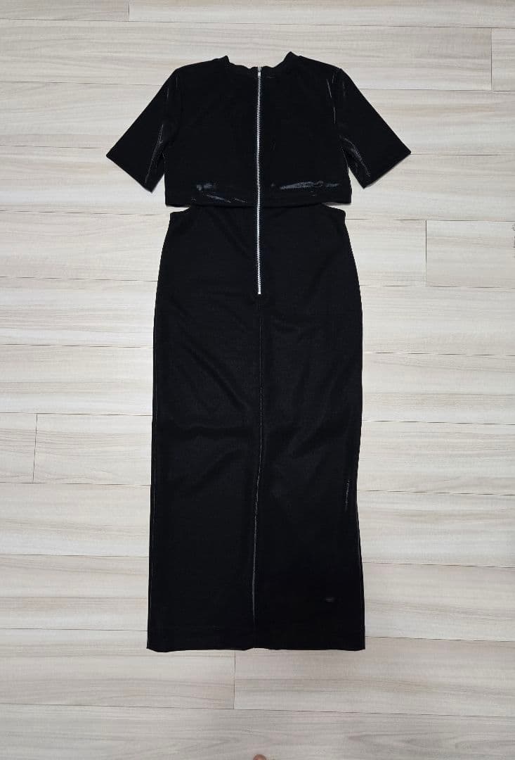 セール中【超美品】ダブスタESSENTIAL 黒ロングワンピ M