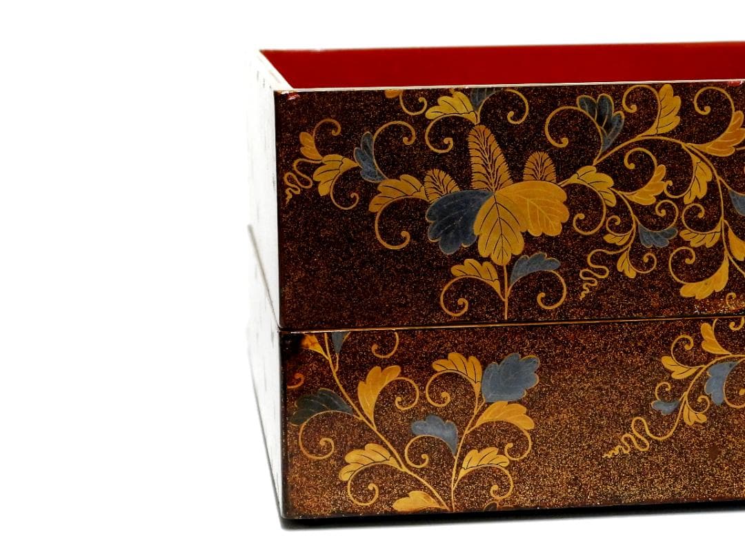 輪島塗　金蒔絵 　漆器 四段重箱