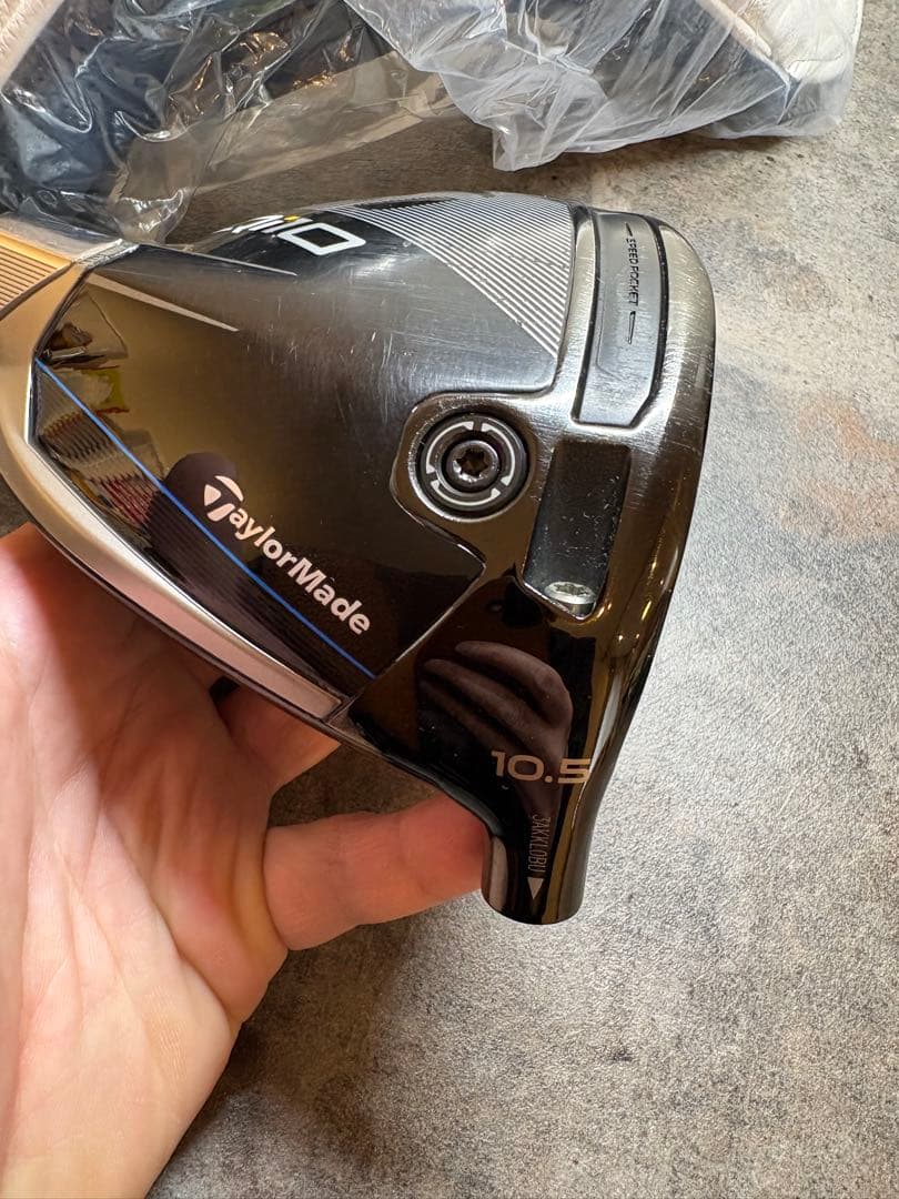 テーラーメイド Qi10 ドライバー 10.5° ヘッドのみ 新品カバー付 日本