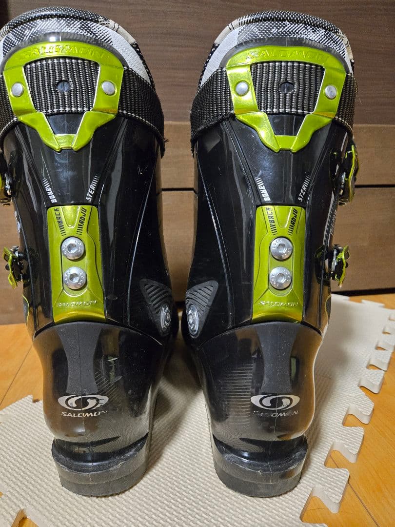 SALOMON FALCON XRCSスキーブーツ 男性用 27～27.5センチ