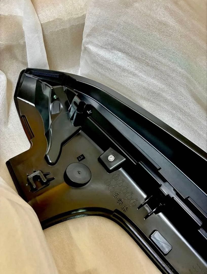 トヨタ VOXY ノア 90 純正 リア ルーフスポイラー 218