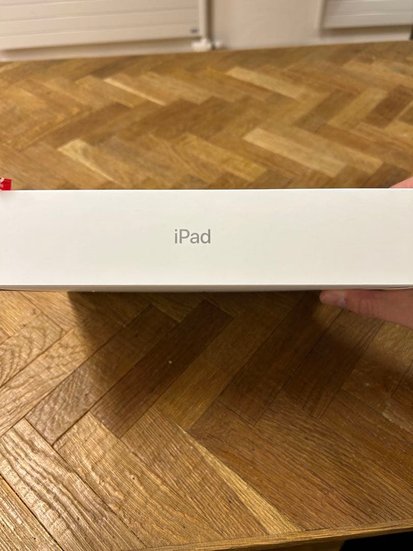 新品未開封　iPad A16 wi-fi 128GB シルバー　11インチ