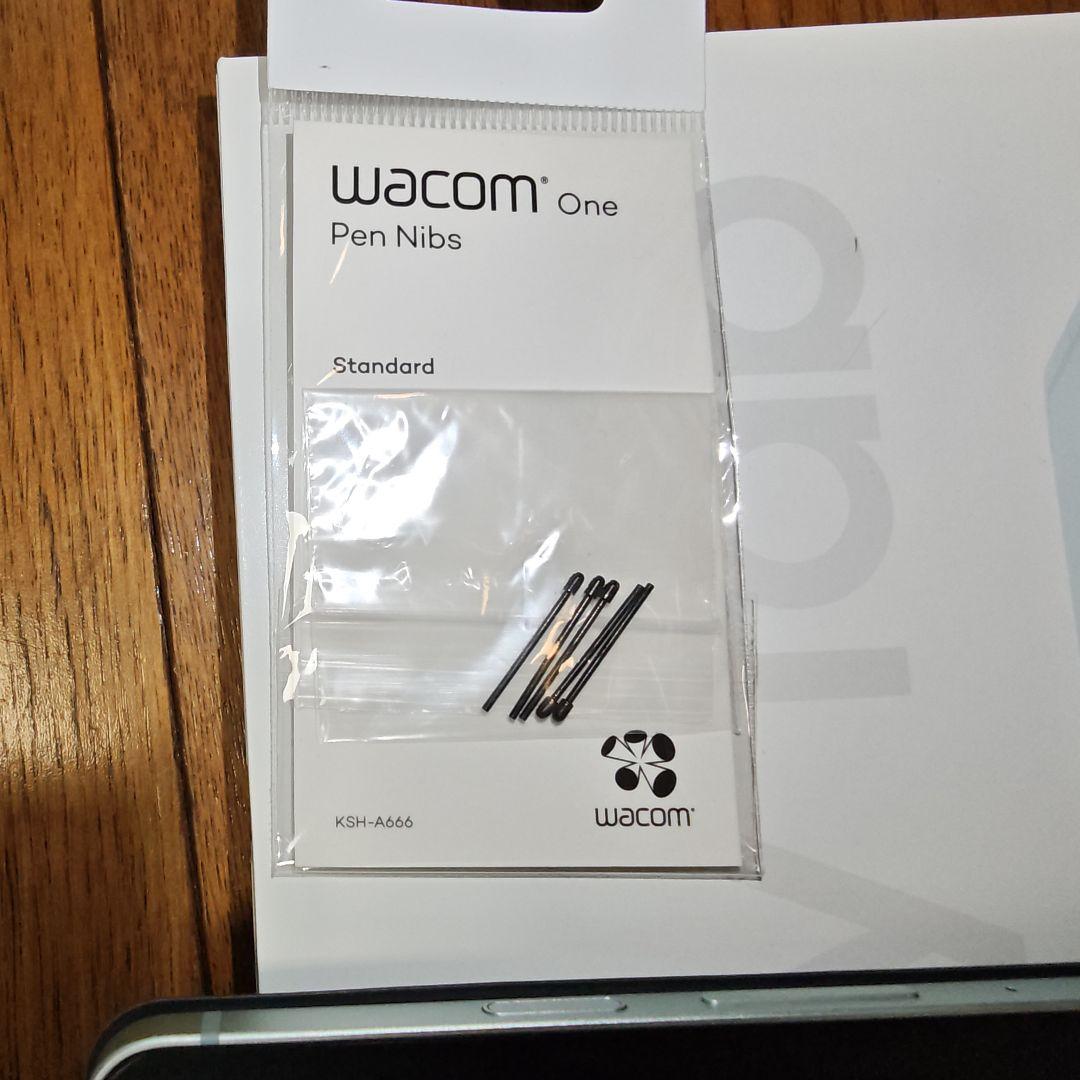 Galaxys s9 fe ＆ Keyboard ペンとWacomペン先