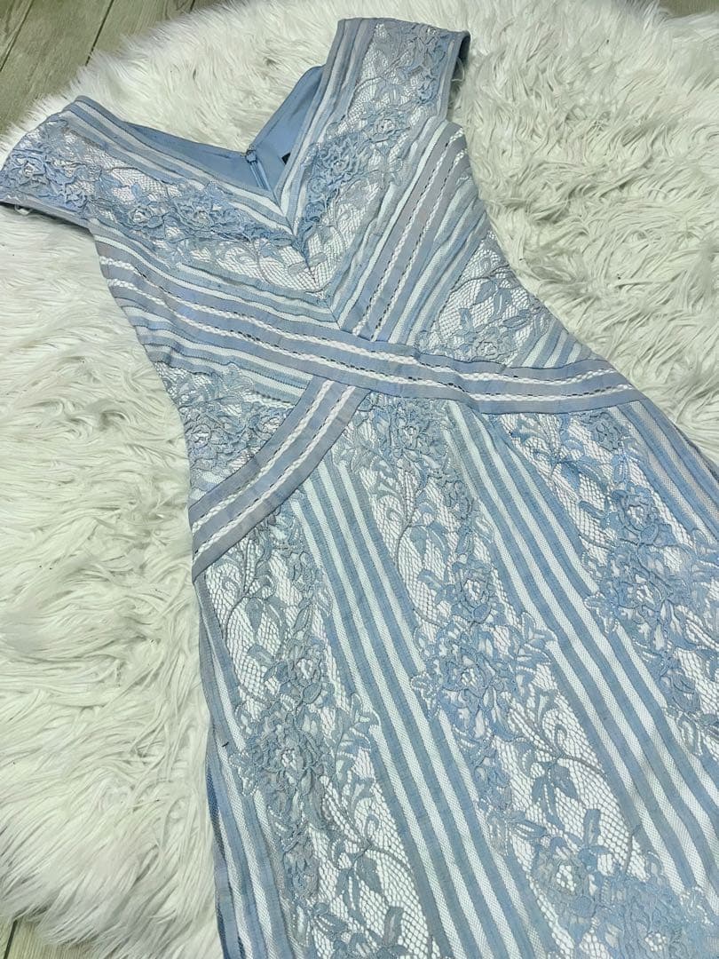 MMM【TADASHI SHOJI】ライトブルー レース ドレス