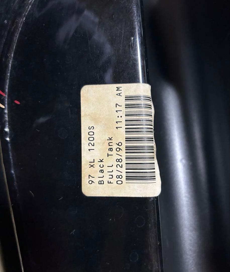 S*M様 【極美品】Harley-Davidson 純正タンク