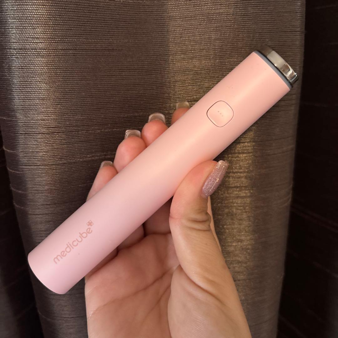 medicube AGE-R アームスタープロミニ（プラス） 美顔器