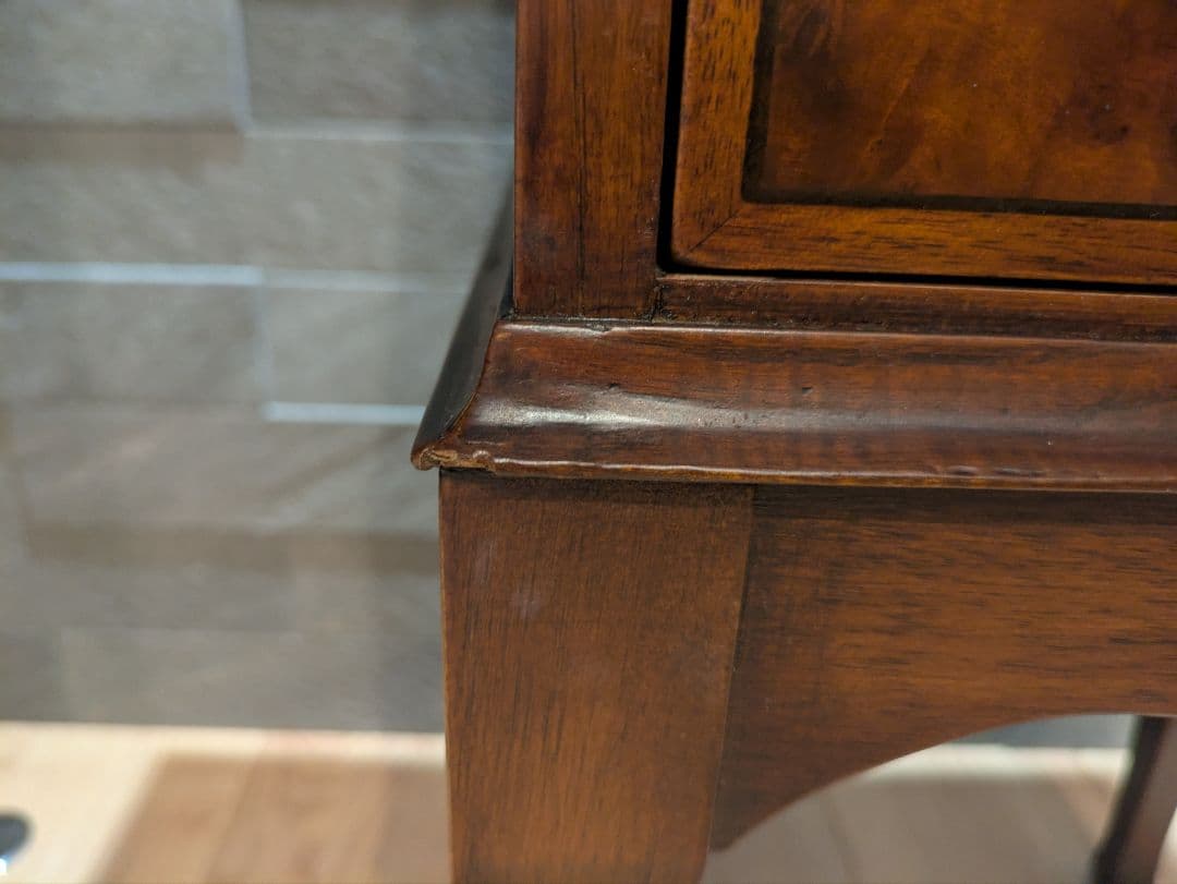 英国 猫脚 アンティーク調 キャビネット 飾り棚 引き出し付き コンソールラック