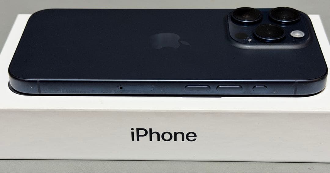 SIMフリー⭐︎iPhone 15 Pro 256GB⭐︎ブルーチタニウム