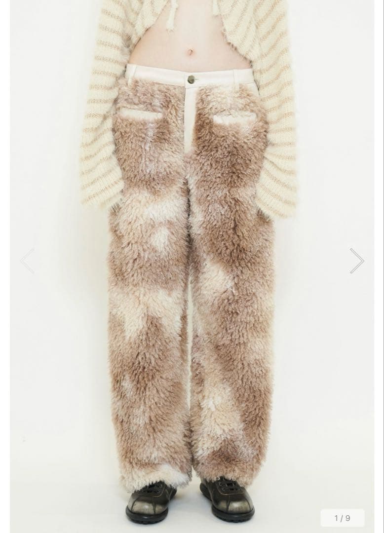 viavanda ファー　パンツ