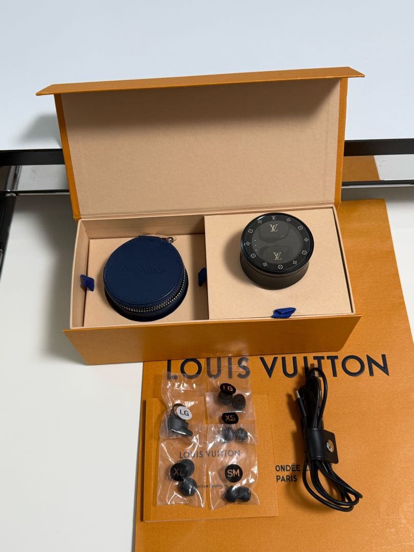 極美✨ ルイヴィトン ホライゾン モノグラム ワイヤレスイヤホン ブラック