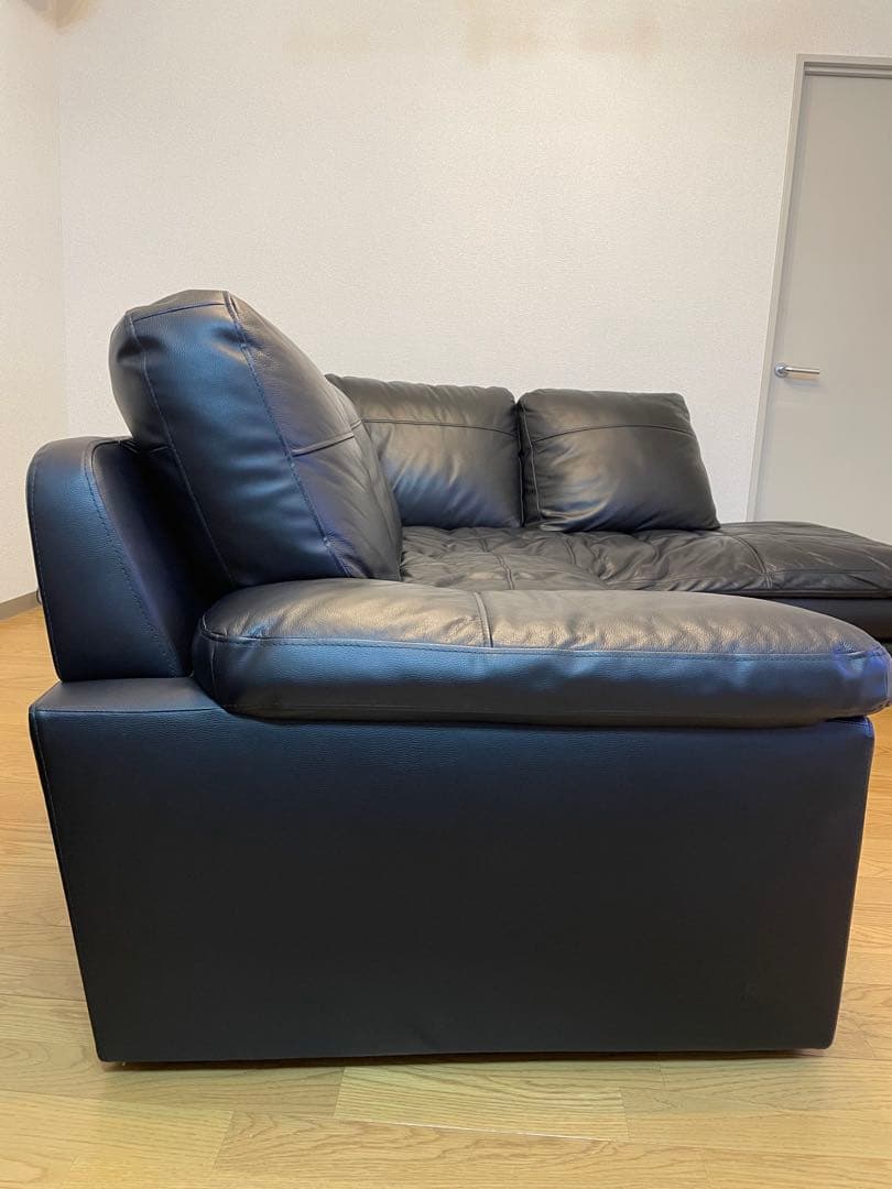 ①ニトリ コーナーソファ ブラック(Sステイツ BK-L)