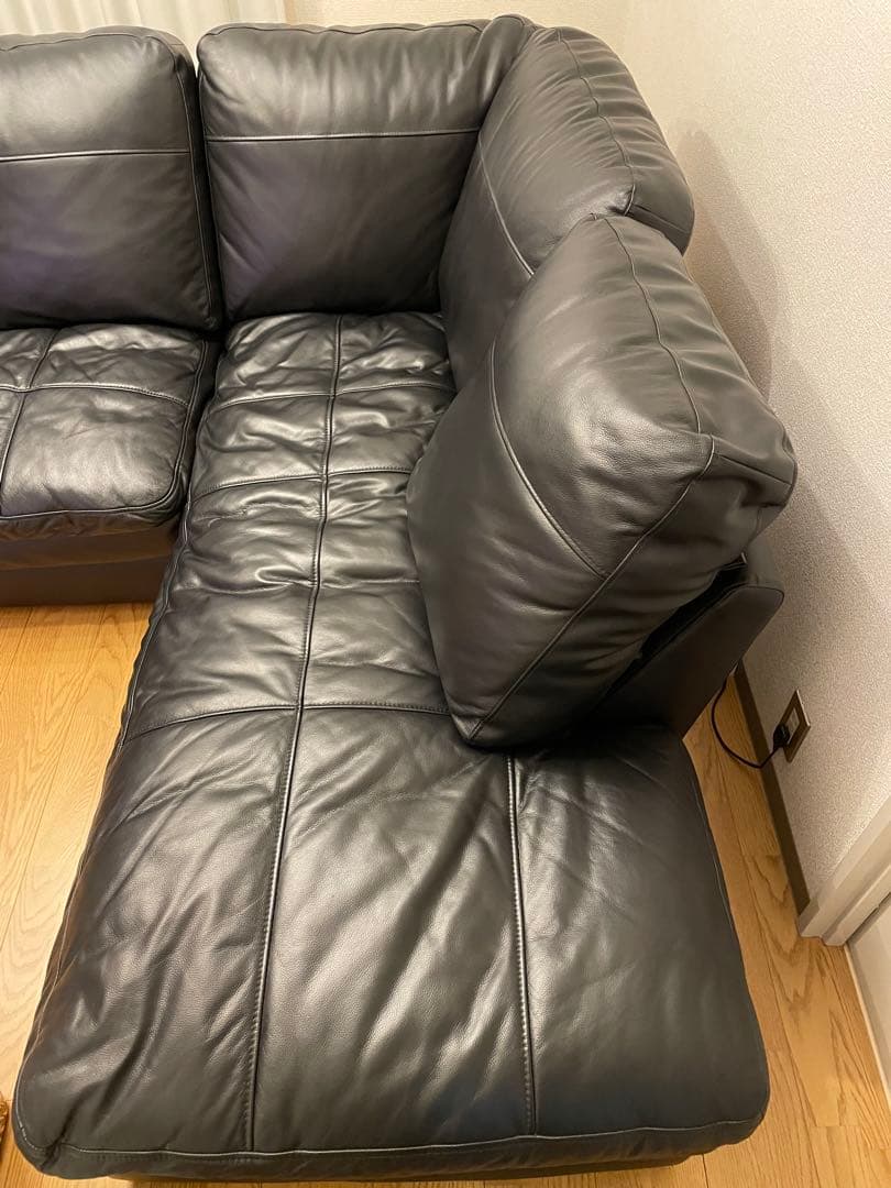 ①ニトリ コーナーソファ ブラック(Sステイツ BK-L)