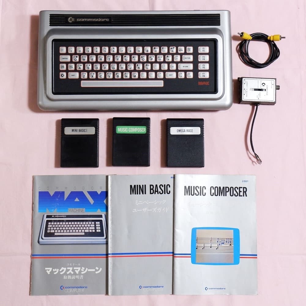 s*w様 Commodore MAX マックスマシーン　ソフト3本、説明書付
