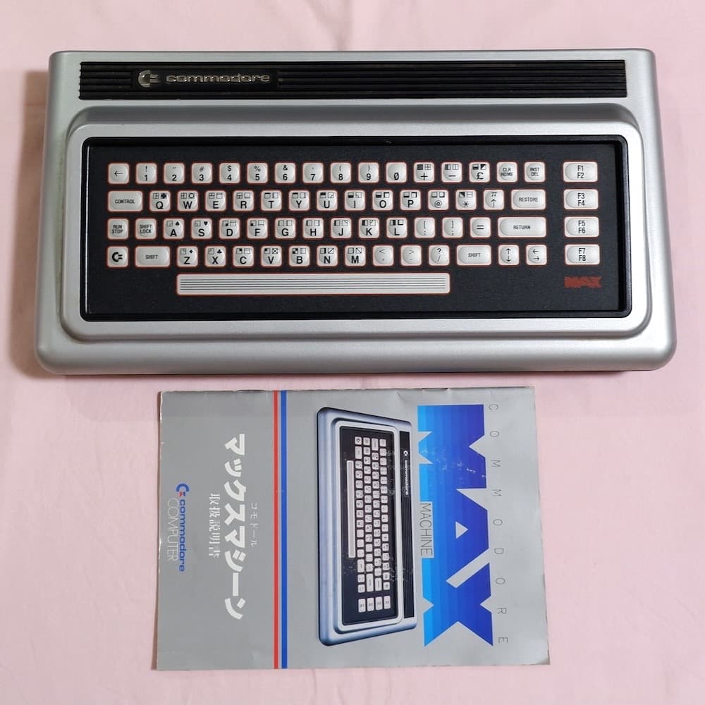 s*w様 Commodore MAX マックスマシーン　ソフト3本、説明書付