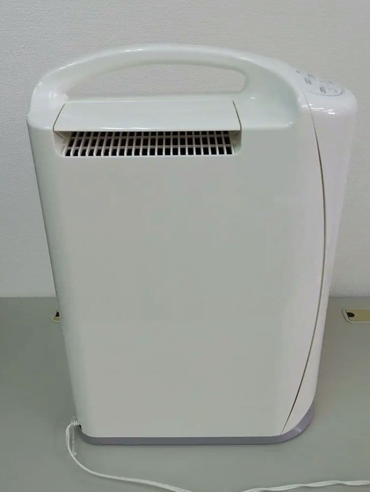 中古品　コロナ除湿機　衣類乾燥機　2022年製
