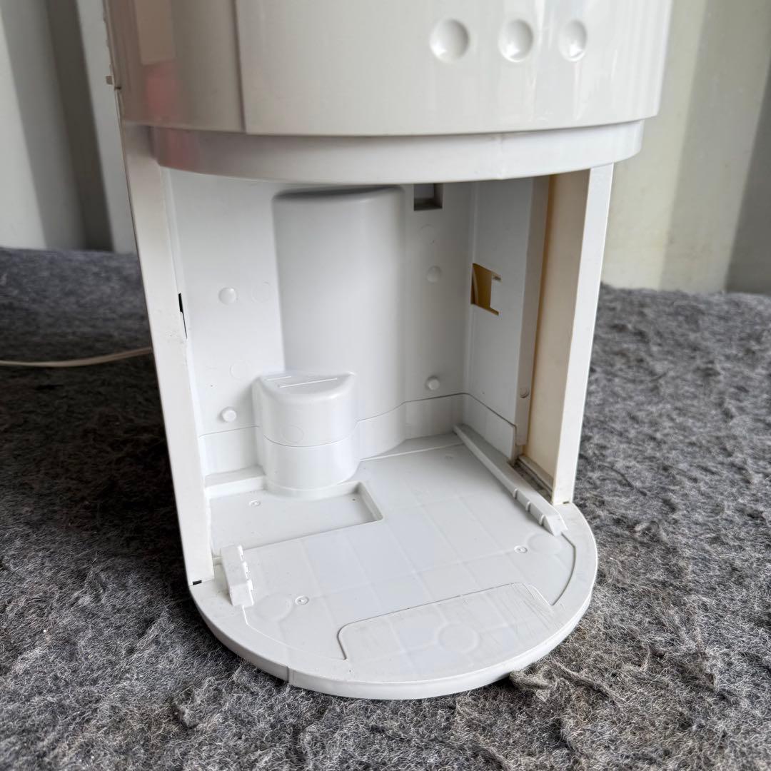 IJ82激安早い者勝ち✨　CORONA 除湿機 CD-P63A2 新生活応援