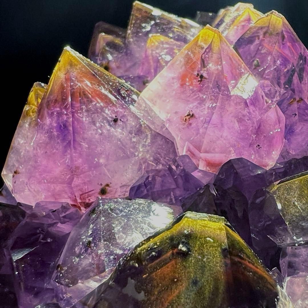 ✳️超希少‼️紫水晶とレッドの煌めき✨レッドファントム アメジストクラスター 天然石