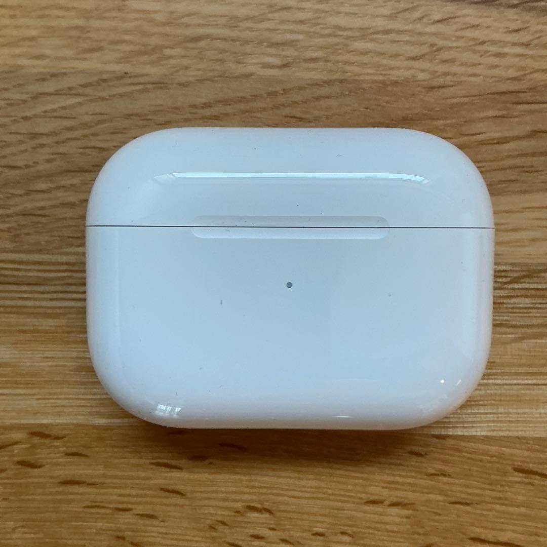 Apple AirPods Pro 2(USB-C) ＋ NOMADレザーケース
