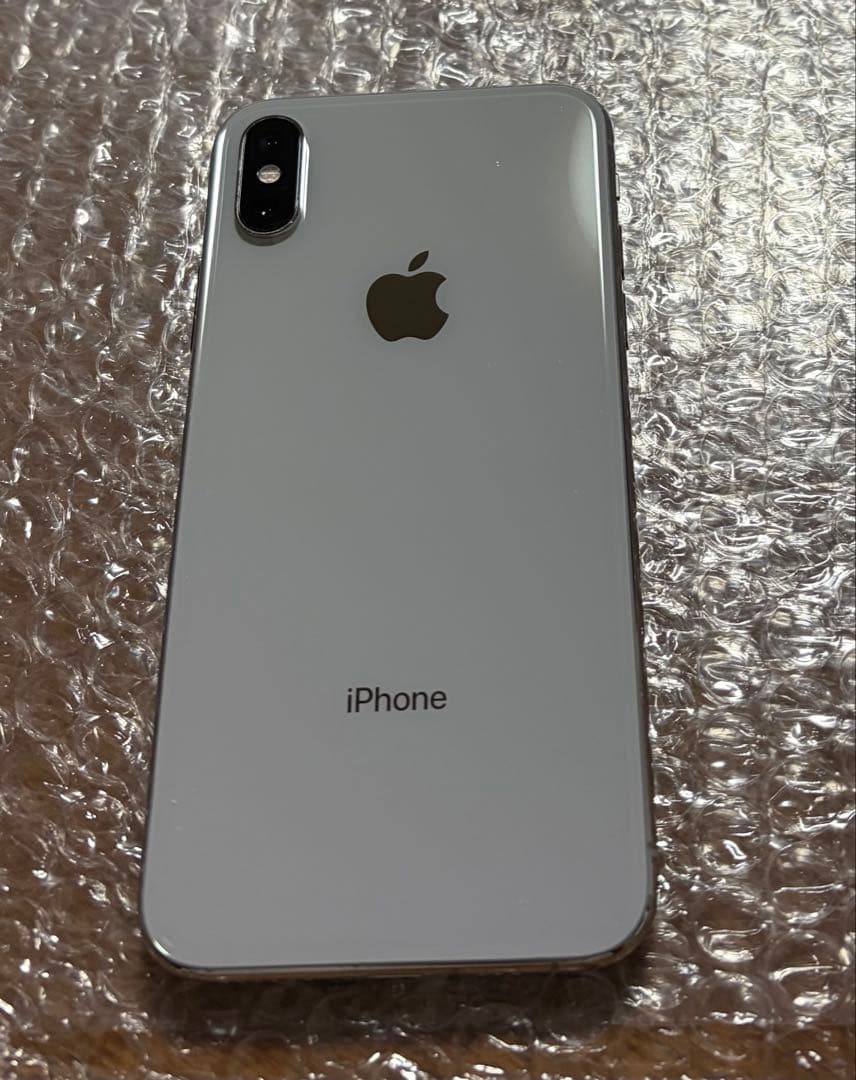 iPhoneXS 256GB シルバー　ＳＩＭフリー　美品