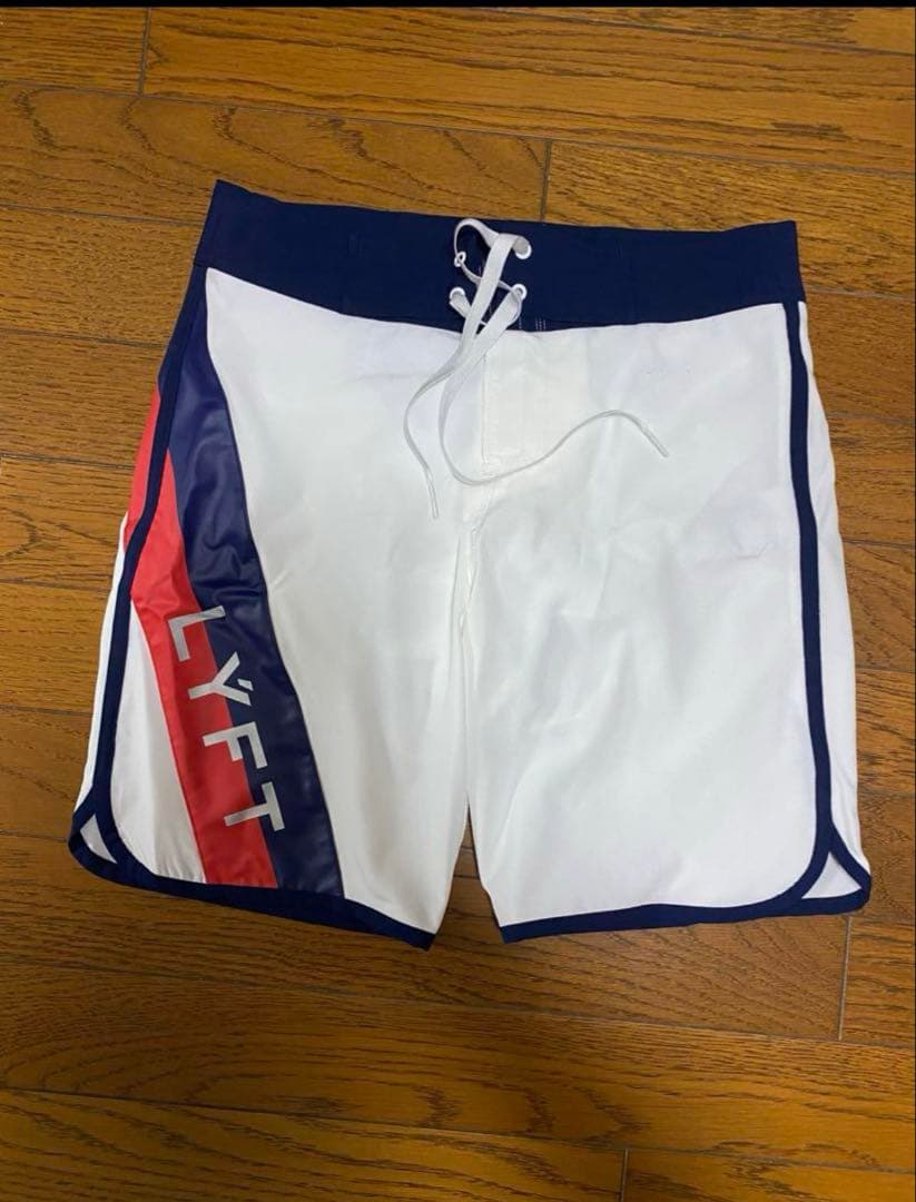 LÝFT STAGE SHORTS LYFT