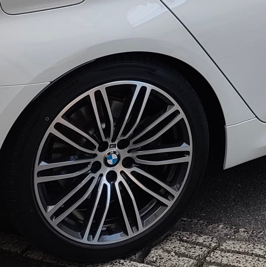  G30　31 20　21 Mスポーツ純正19インチ　タイヤホイールセット