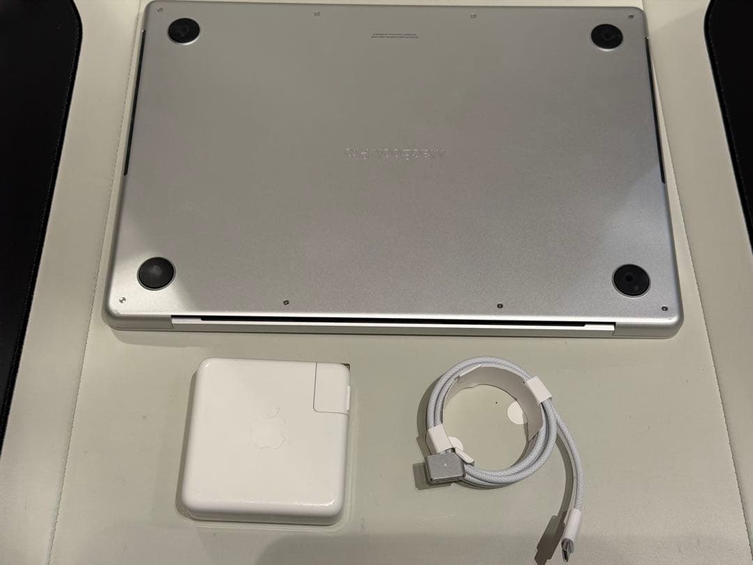 ほぼ新品Apple MacBook Pro 14 M3 Pro 36GB US