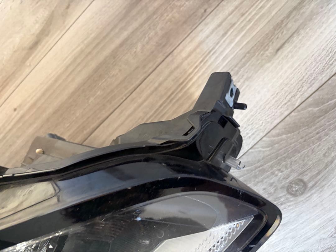 GR86 右　ヘッドライト　3BA-ZN8 美品