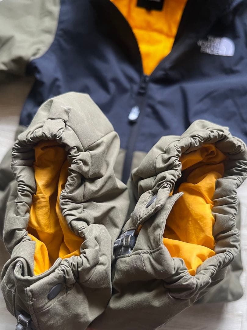 The North Face 子ども用スキーウェア 黒/オリーブ90