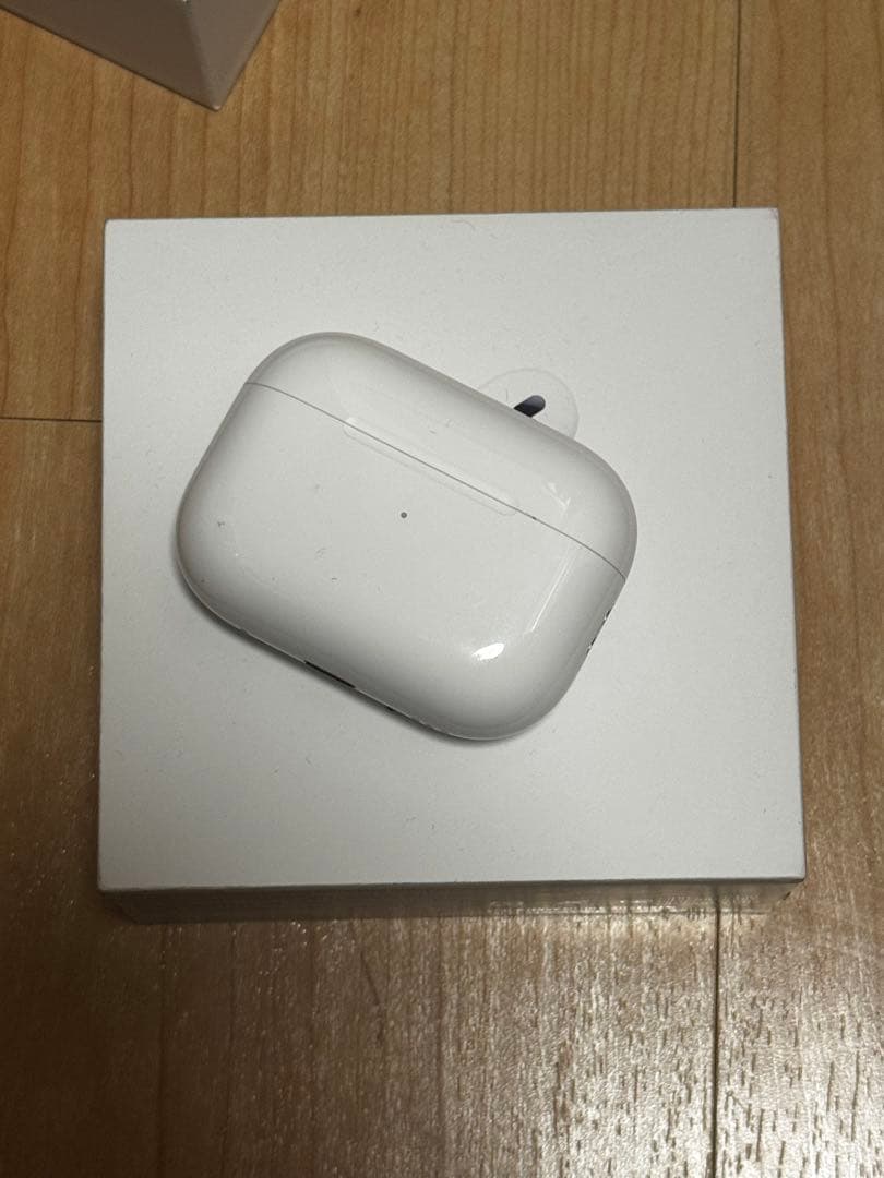 【極美品】Apple AirPods Pro 第2世代 (USB-C) 付属品有