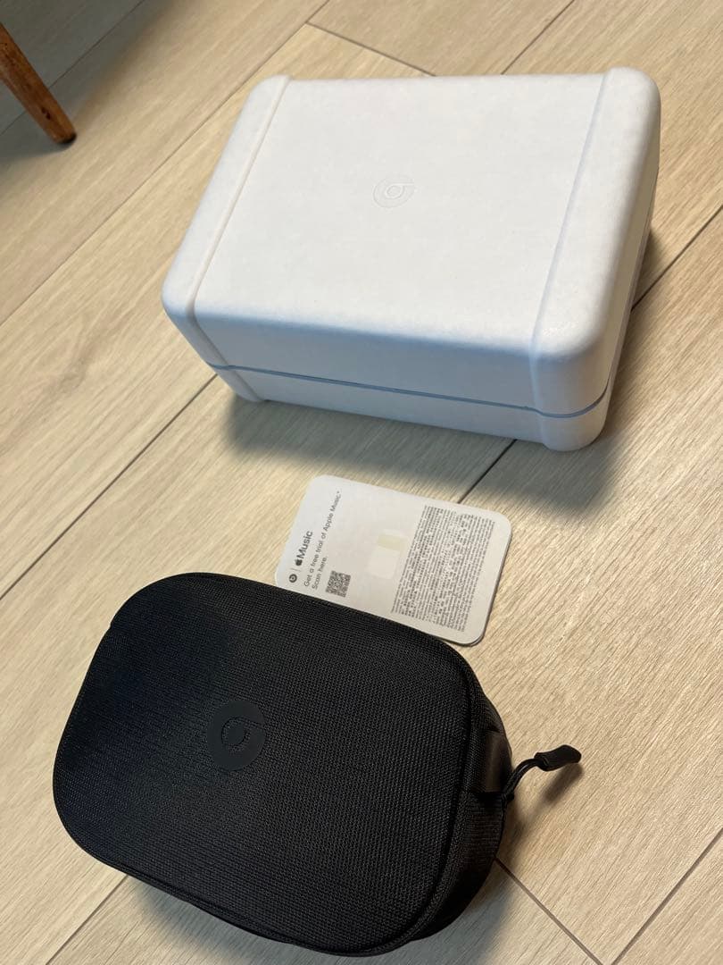 ワイヤレスヘッドホン ブラウン