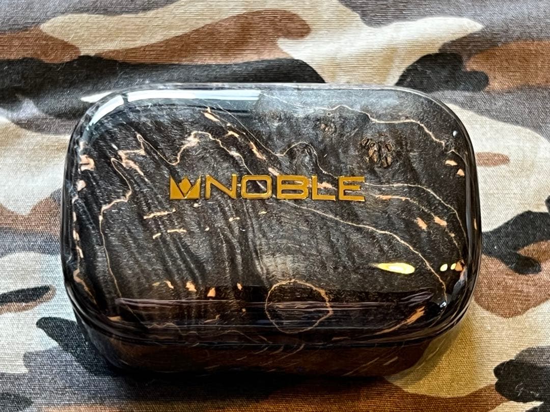 イヤホン Noble Audio FoKus Prestige Black