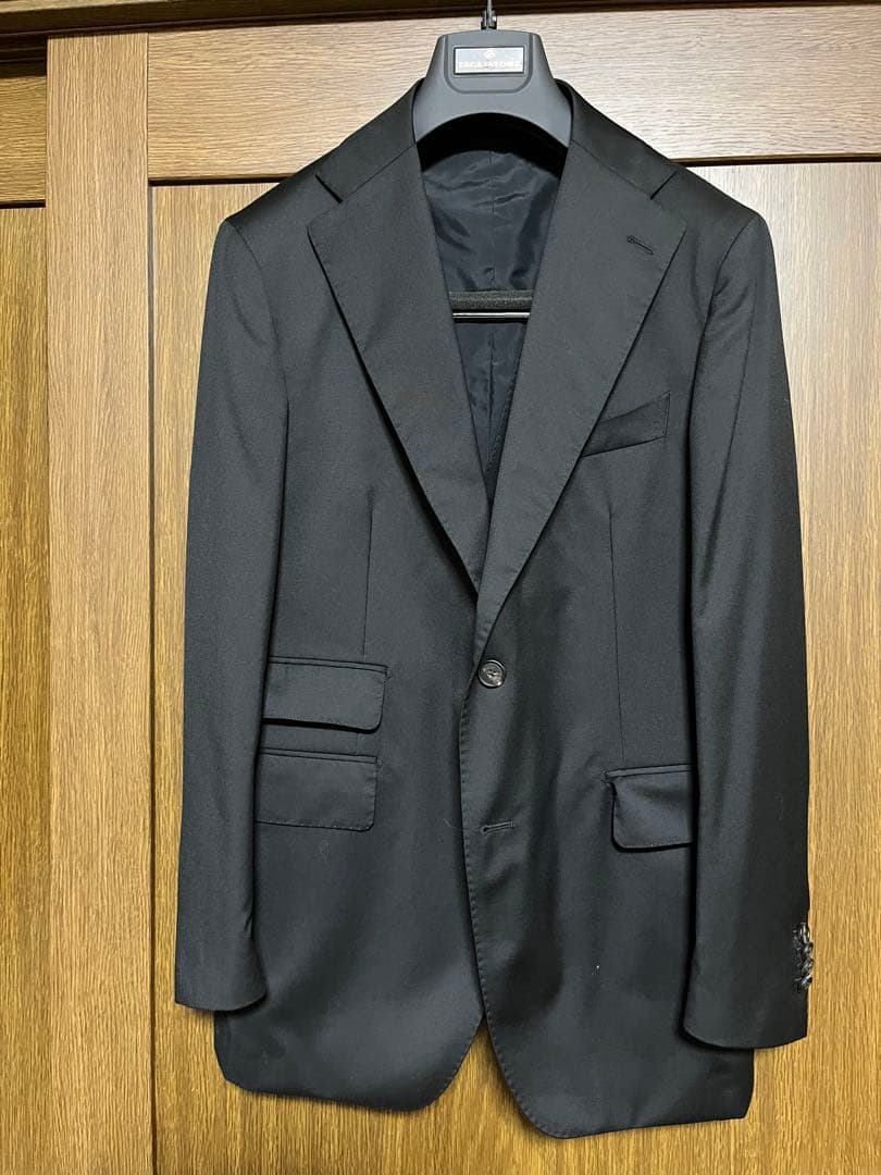 TEKESH タリアトーレ　ブラック　スリーピース