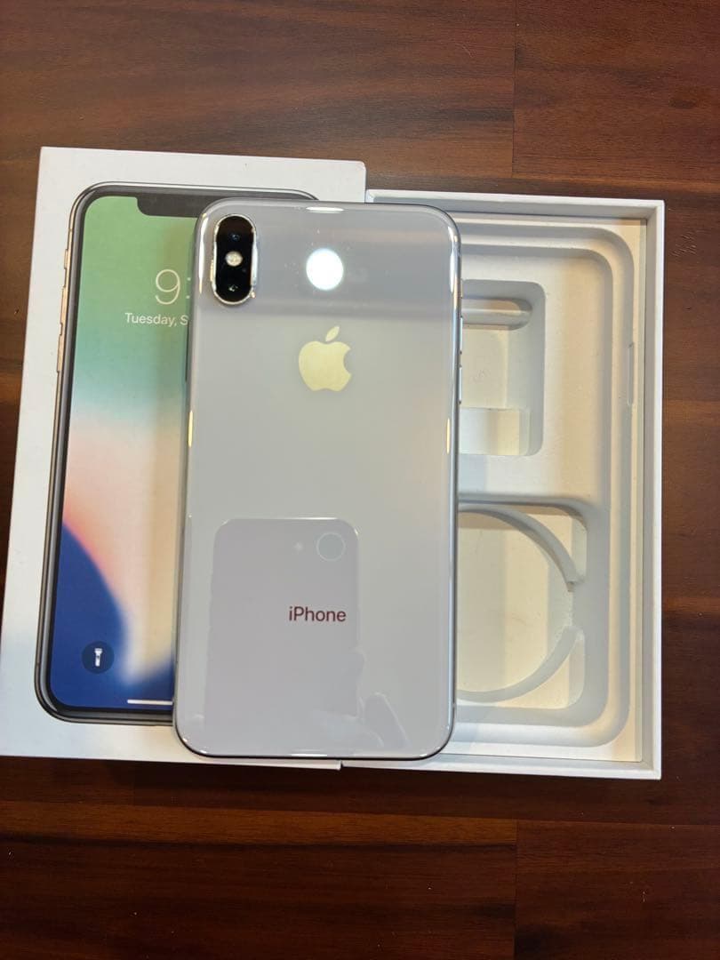 iPhoneX 256GB バッテリー最大容量100%