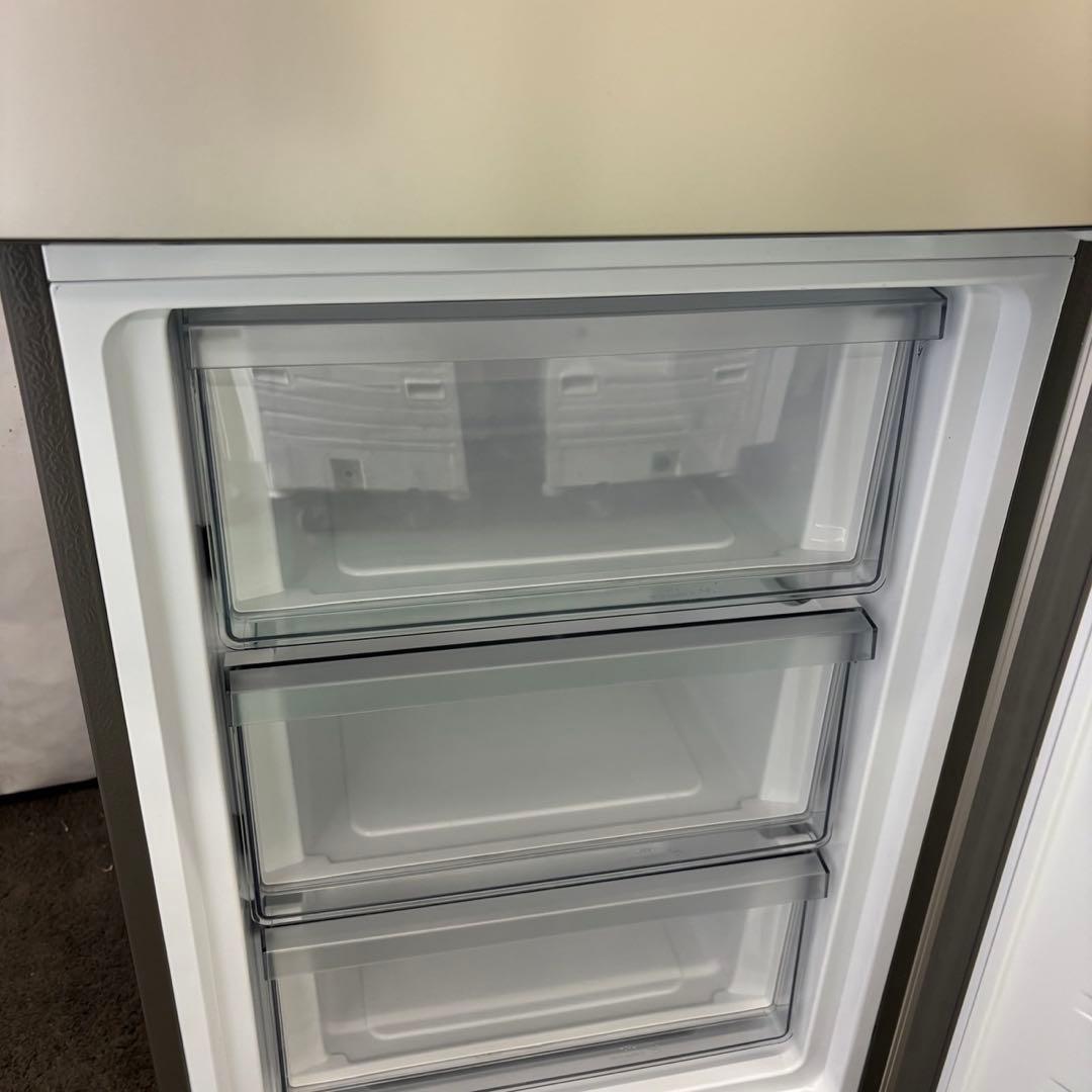 471⭕️冷蔵庫　一人暮らし　大きめ　226㍑　設置無料　綺麗　安い　24年製