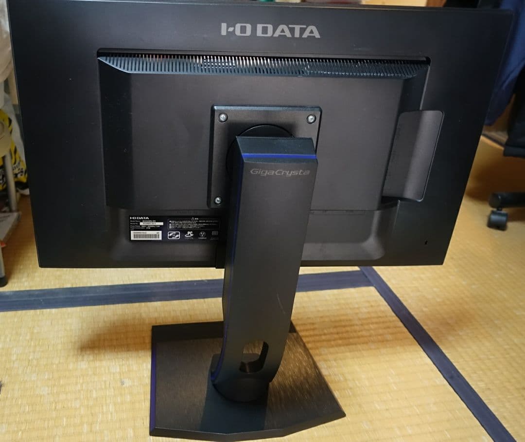 GigaCrysta I-O DATA ゲーミングモニター 本体