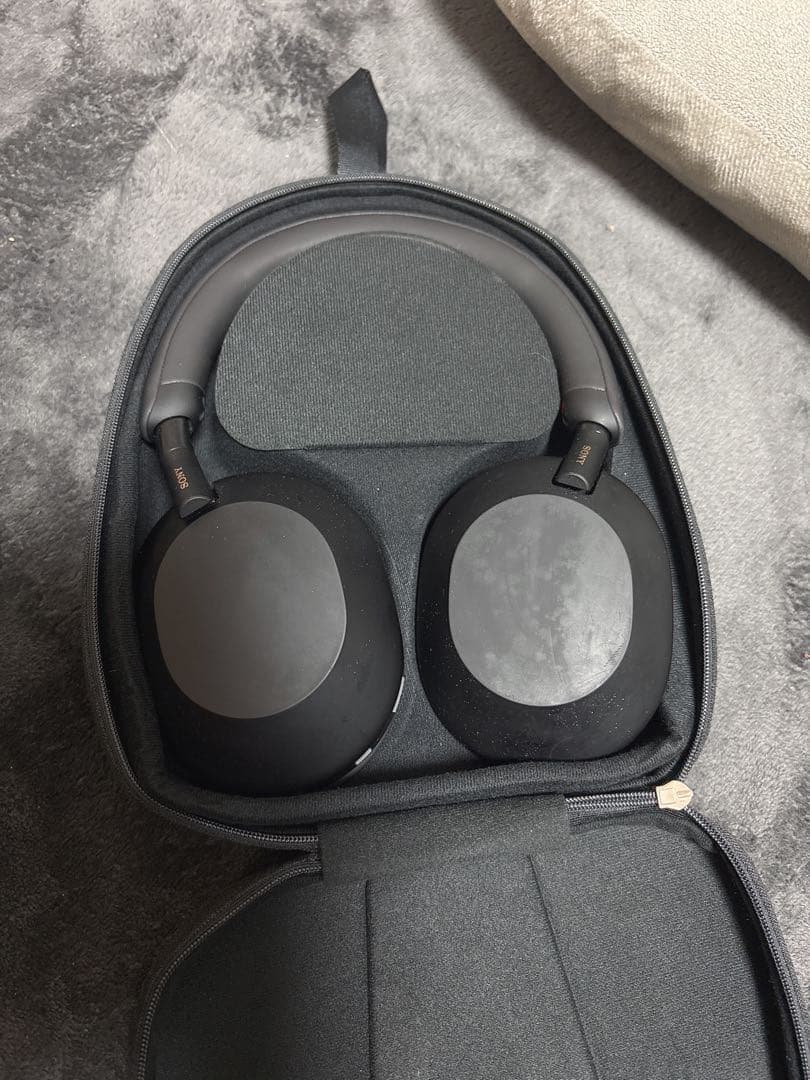 SONY ワイヤレスノイズキャンセリングステレオヘッドホン WH-1000XM5