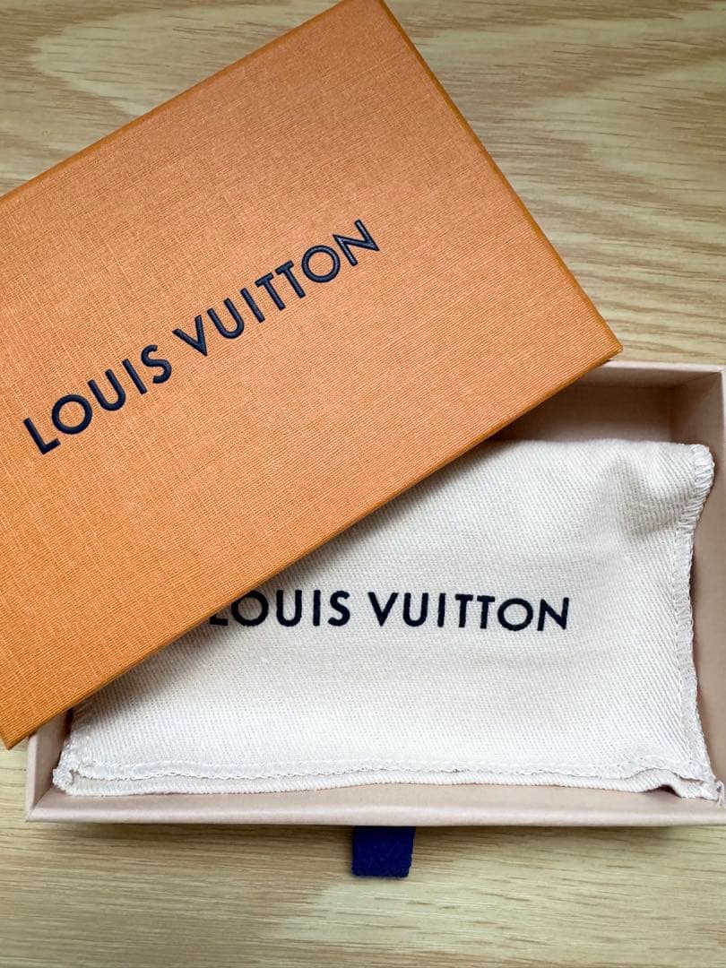 【LOUIS VUITTON 】ルイヴィトン ポルトクレドラゴンヌ　 キーリング