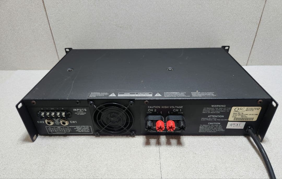 通電のみ QSC MX 700 プロ用 ステレオ アンプ 音響機器 ジャンク扱い