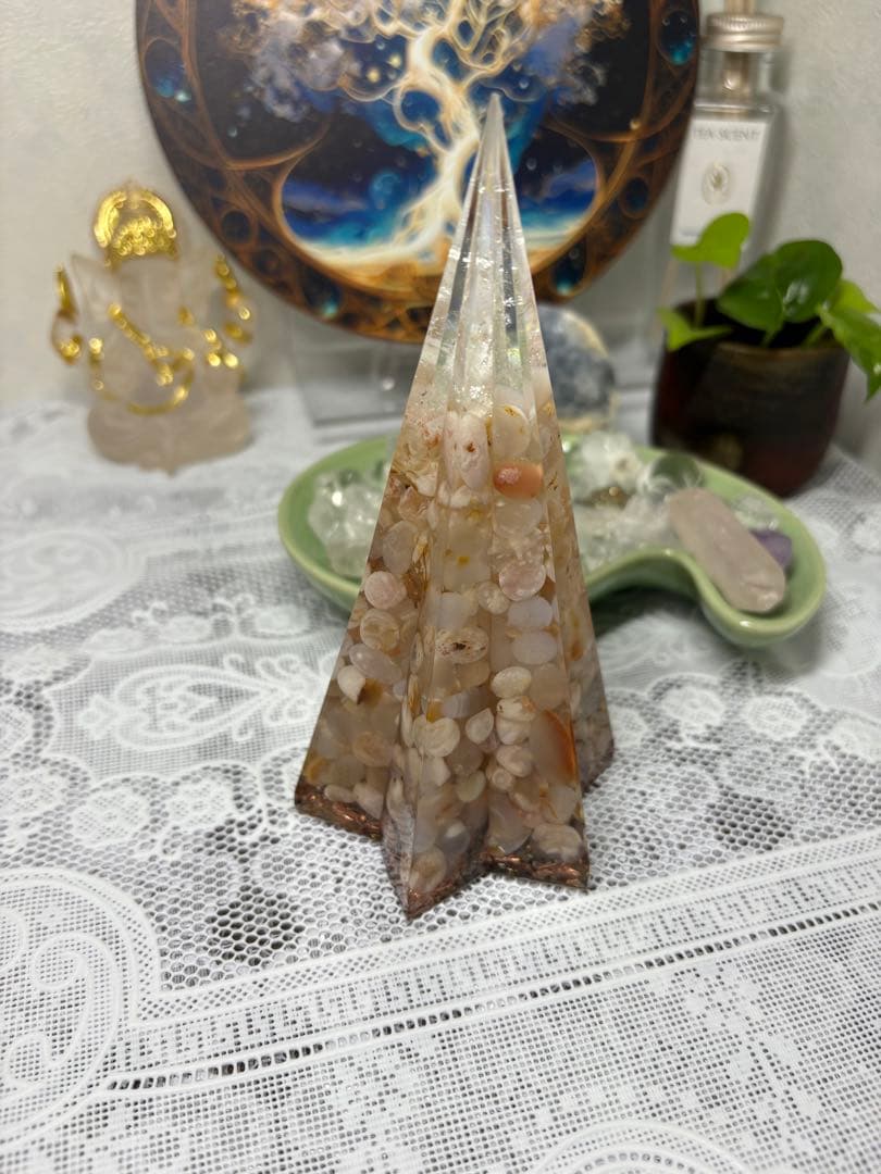 オルゴナイト 五芒星錐 桜瑪瑙