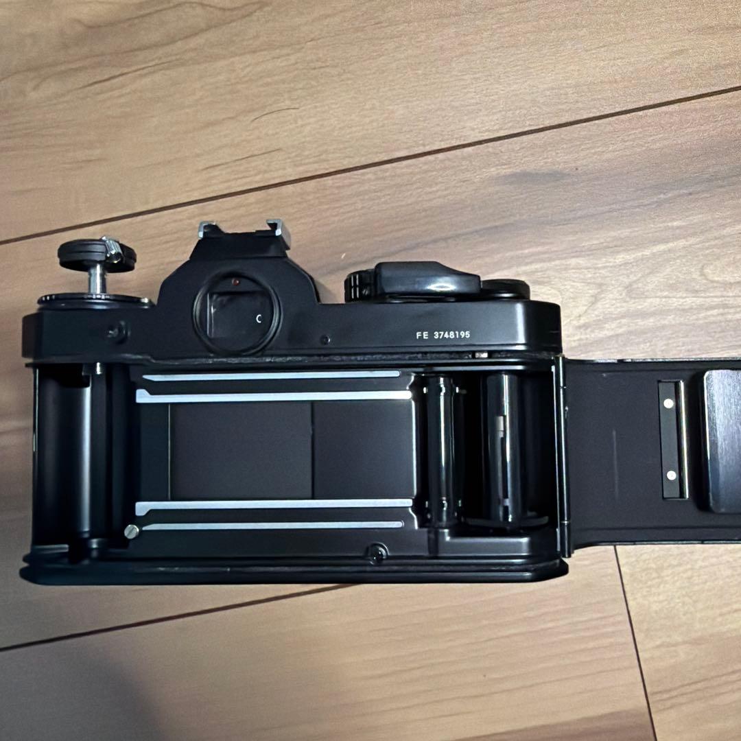 Nikon FE フィルム一眼レフカメラ