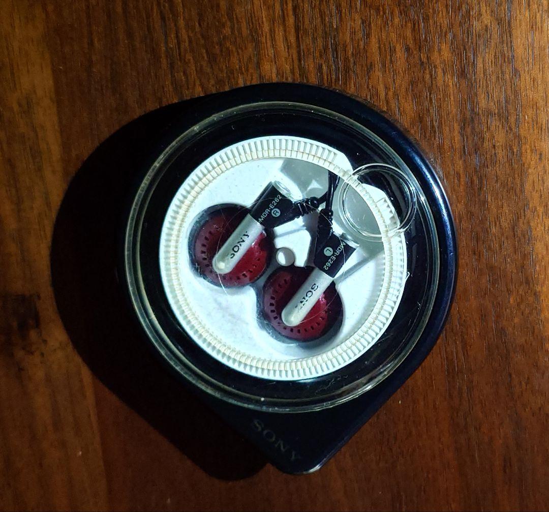 【希少名品】SONY 有線イヤホンMDR-E262 ヌード・ターボ 完動品