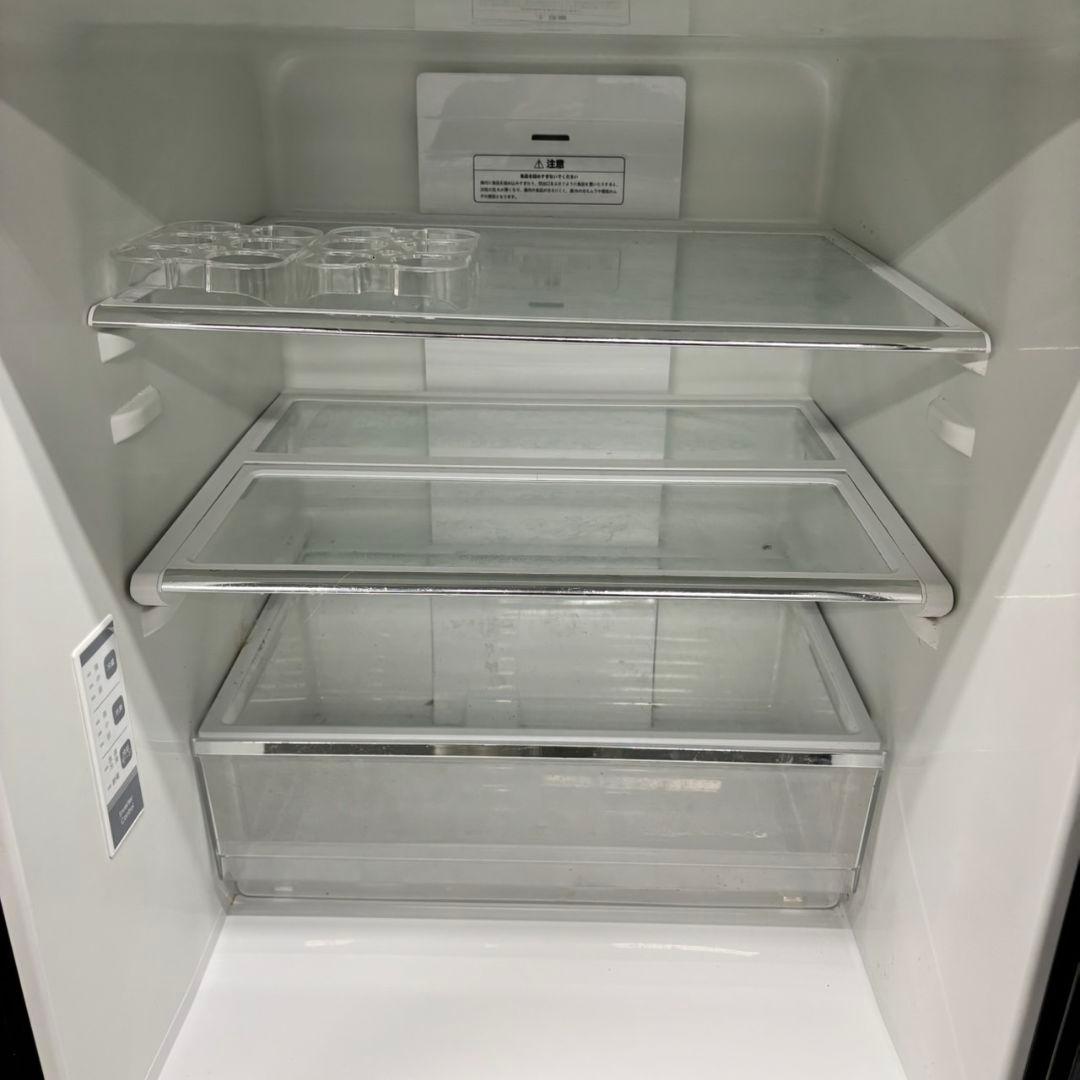 376 冷蔵庫　大型　200L～300L　美品　保証込　右開き　格安　人気モデル