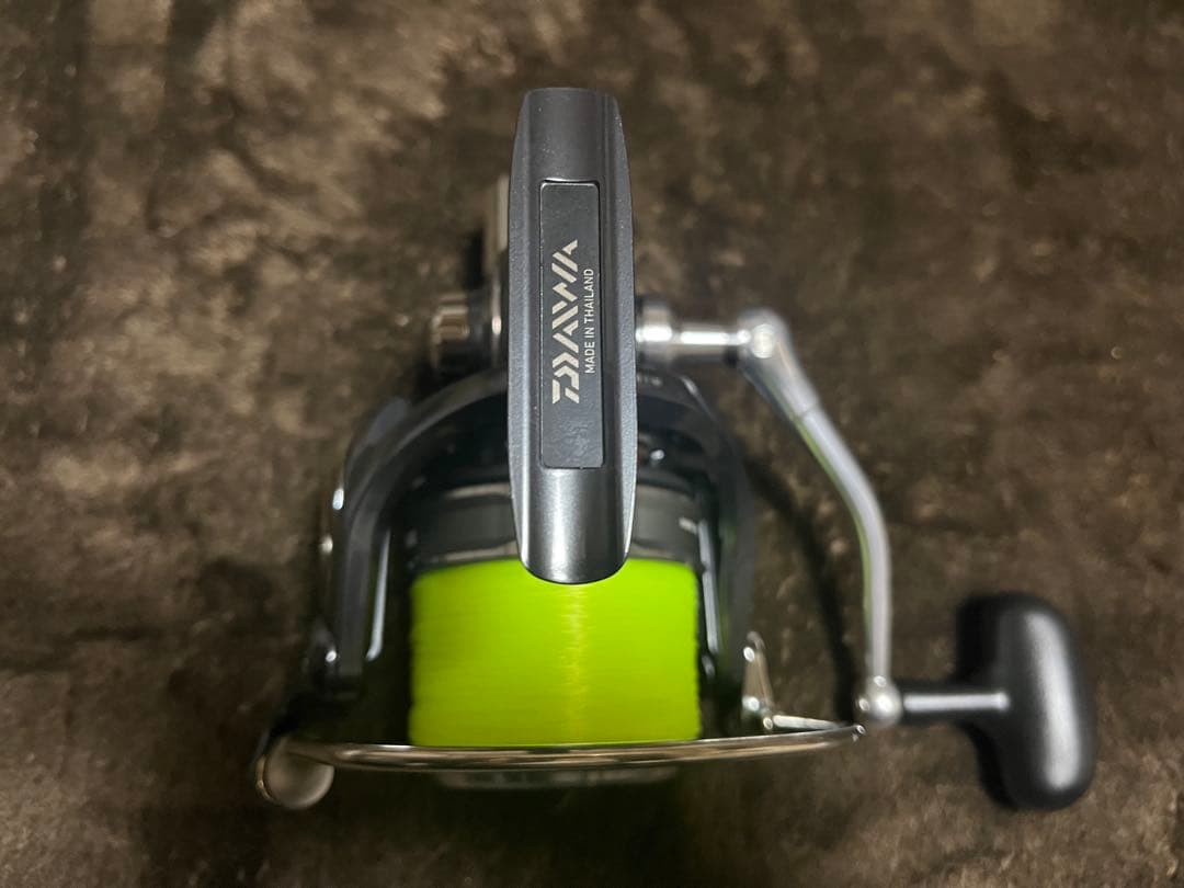 【zxcvbnm】トーナメント ISO 5000遠投 スプール+ライン付属