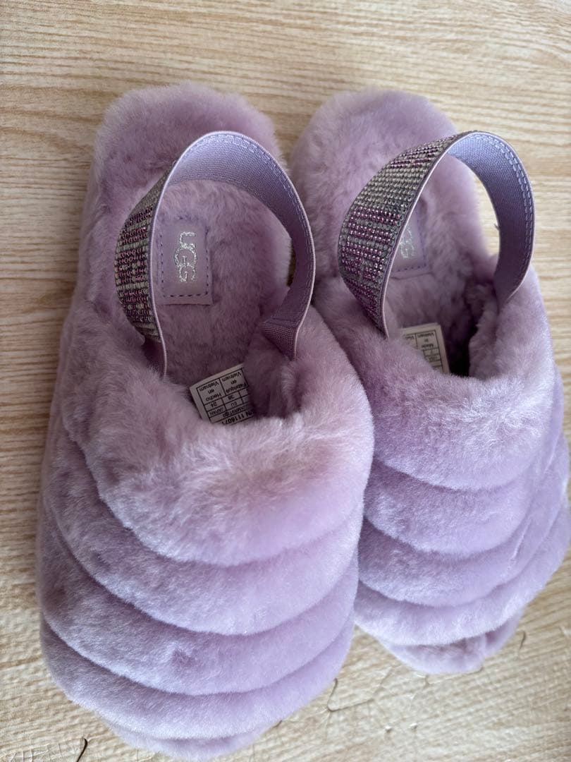 UGG モコモコ サンダル キラキラ